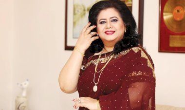 রুনা লায়লা- বহুগুণের অধিকারী এ মহীয়সী নারী একাধারে অভিনেত্রী,