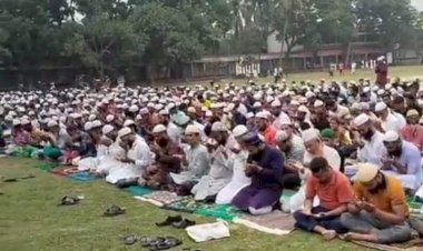 গাজীপুর শ্রীপুরে বৃষ্টির জন্য নামাজ আদায় করা হয়!