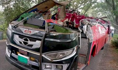 শাহজাদপুরে মহাসড়কে ভয়াবহ সড়ক দুর্ঘটনায় নিহত-১