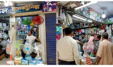 তীব্র গরমে বিপর্যস্ত জন জীবন  বুড়িচংয়ে বেড়েছে ক্যাপ-ছাতা হাতপাখা ও চার্জার ফ্যানের চাহিদা