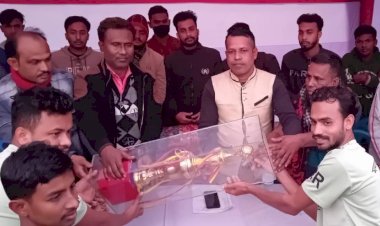 নরসিংদীর মনোহরদীতে প্রীতি ফুটবল ম্যাচ অনুষ্ঠিত হয়েছে