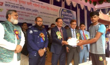 নরসিংদীর রায়পুরায় বার্ষিক ক্রীড়া প্রতিযোগিতা ও পুরস্কার বিতরণ
