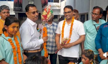 কেশবপুরর গড়ভাংগা মাঃ বালিকা বিদ্যালয়ের  মেয়েরা হকি ও সাইকেলিং-এ চ্যাম্পিয়ন