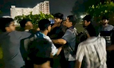 পাবিপ্রবিতে ফের শিক্ষার্থীদের সংঘর্ষ, ভিডিও ধারণে সাংবাদিককে বাধা