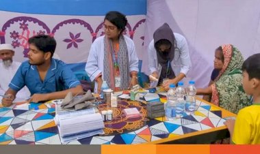 সিরাজগঞ্জে মানবিক ফাউন্ডেশনের উদ্যোগে ফ্রি মেডিকেল ক্যাম্প