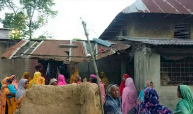 নওগাঁর মহাদেবপুর উপজেলার চাঁন্দাস ইউনিয়ানে চাকলা গ্রামে দূঃধর্ষ ডাকাতি, স্বর্ণলঙ্কার-নগদ অর্থ লুট; আহত গৃহকর্তা হাসপাতালে
