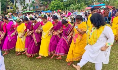 নওগাঁর পত্নীতলা নৃগোষ্ঠী আদিবাসীদের কারাম উৎসব:ও মিলনমেলা অনুষ্ঠিত