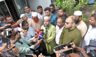 ঠাকুরগাঁও-১ আসনের উপনির্বাচনে মনোনয়নপত্র জমা দিয়েছেন ১১-দলীয় ঐক্যের সমর্থিত প্রার্থী দেলাওয়ার হোসেন