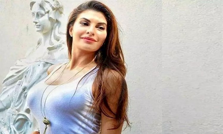 বিমানবন্দরে আটকে দেওয়া হলো জ্যাকুলিনকে