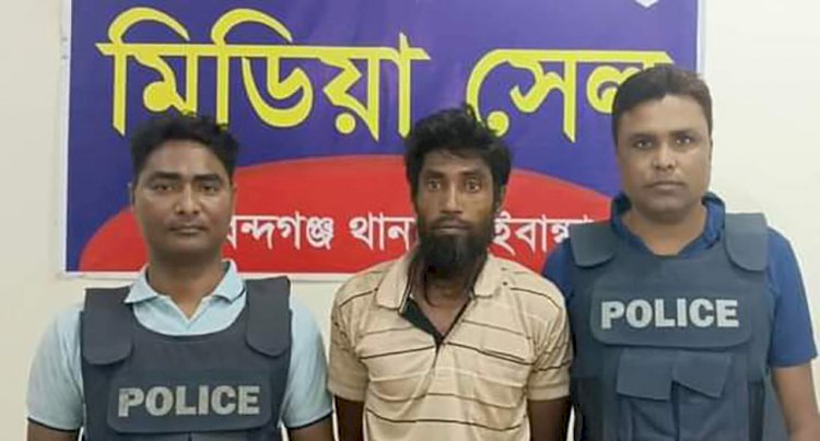 গোবিন্দগঞ্জে পবিত্র কোরআন শরীফ পোড়ানোর অভিযোগে এক যুবক কে আটক করেছে পুলিশ