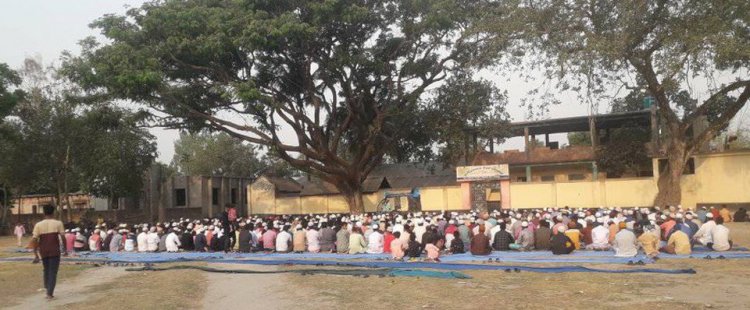 দ্বিতীয় দফায় চিরির বন্দর উপজেলায় বৃষ্টির জন্য সালাত ও দোয়া অনুষ্ঠিত হয়।