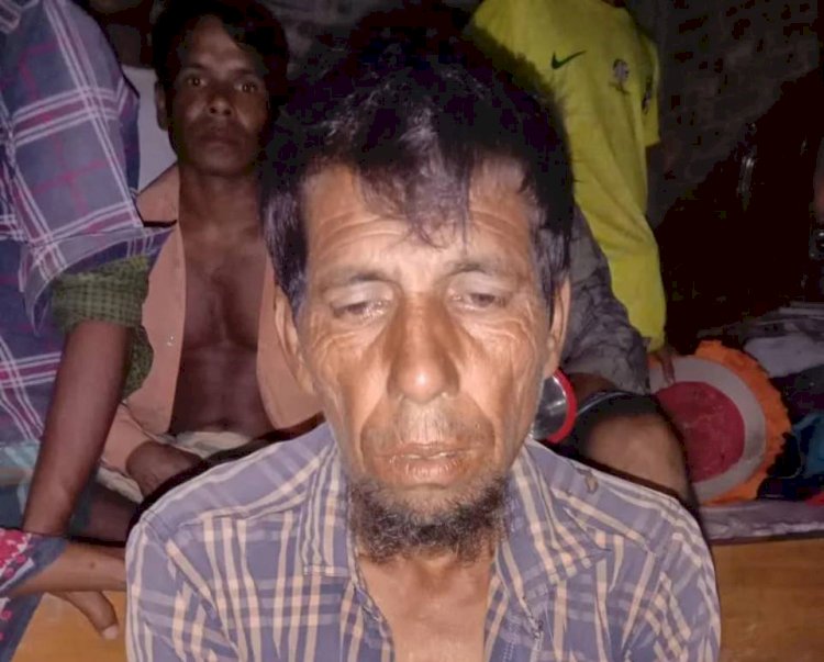 টেকনাফে ৩ কৃষক অপহরণের ঘটনায় গহীন পাহাড়ে র‍্যাব -জনতার দু'দফা অভিযান ১ ডাকাত আটক,৩ ভীকটিম উদ্ধার