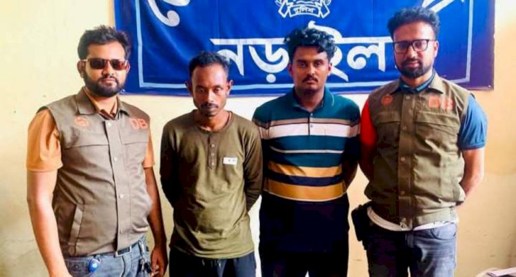 নড়াইলে চোরাই মোটরসাইকেলসহ  দুইজন গ্রেফতার