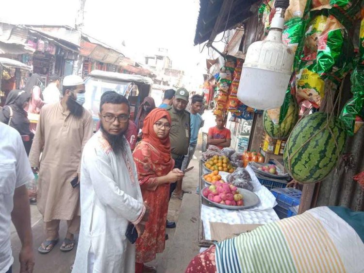 বুড়িচংয়ে দ্রব্যেমূল্য নিয়ন্ত্রণে এবং যানজট নিরসণে উপজেলা প্রশাসনের অভিযান