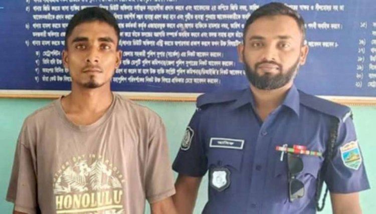 নওগাঁয় যৌতুকের দাবিতে হাত-পা বেঁধে শারীরিকভাবে নির্যাতনের পর চুল কেটে নিল তার স্বামী মিনহাজ