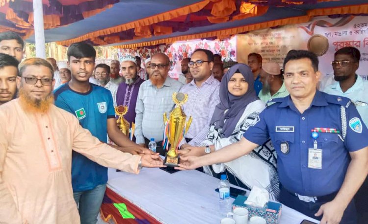 বুড়িচংয়ে জাতীয় স্কুল-মাদ্রাসা ও কারিগরি ক্রীড়া প্রতিযোগিতা এবং পুরস্কার বিতরণ অনুষ্ঠিত