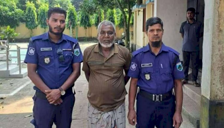 নওগাঁর মান্দায় দুই শিশু শিক্ষার্থী ধর্ষণের অভিযোগে কবিরাজ গ্রেপ্তার
