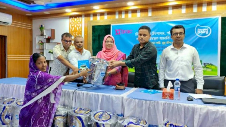 কেশবপুরে নিরাপদ দুগ্ধ উৎপাদন, পরিবহন  ও সংরক্ষণ শীর্ষক প্রশিক্ষণ অনুষ্ঠিত