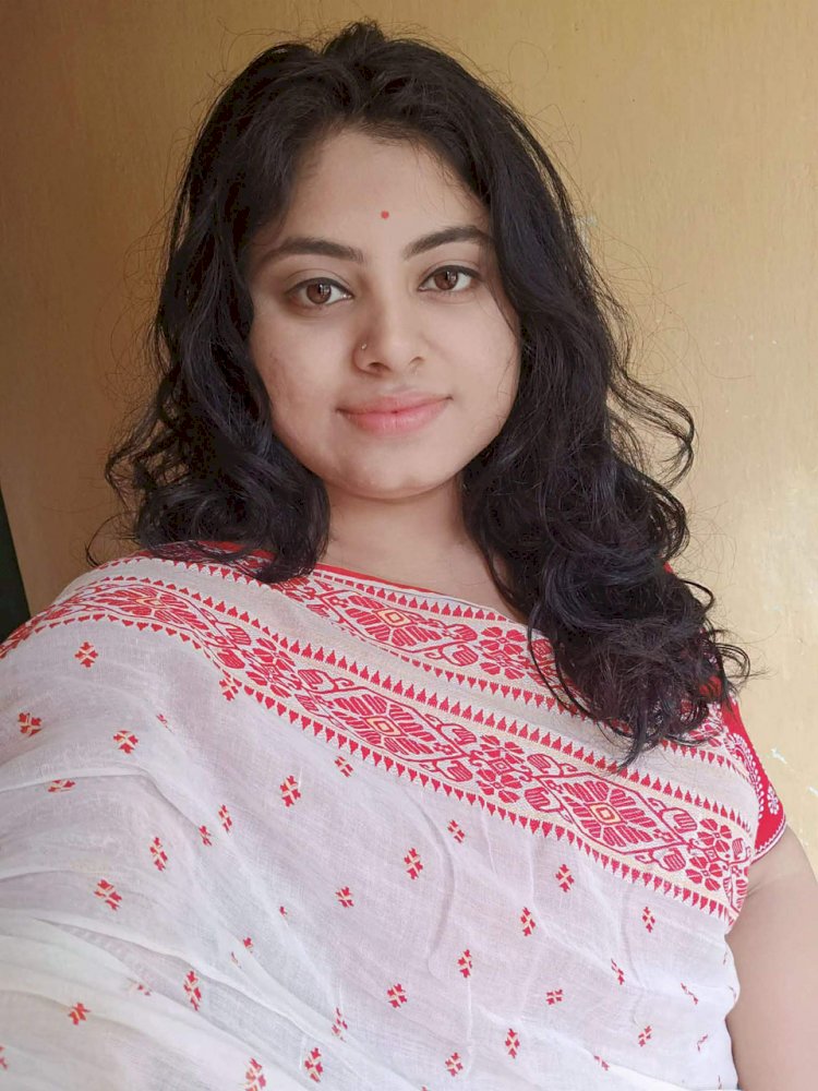 এ বুকে প্রেমেরই প্রত্যাশায় - এস এম এম আকাশ