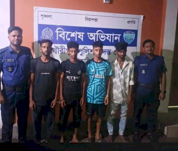 চার ঘণ্টায় চুরির মালামাল উদ্ধার, চার দিনে ২০ ছিনতাইকারী গ্রেপ্তার: দাউদকান্দিতে পুলিশের বিশেষ অভিযান