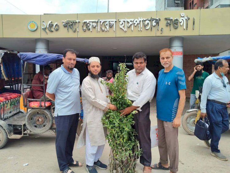 নওগাঁ ২৫০ শয্যাবিশিষ্ঠ জেনারেল  হাসপাতাল চত্বরের জন্য চেরিফুলের গাছ দিলেন বৃক্ষপ্রেমী তাল বেলাল