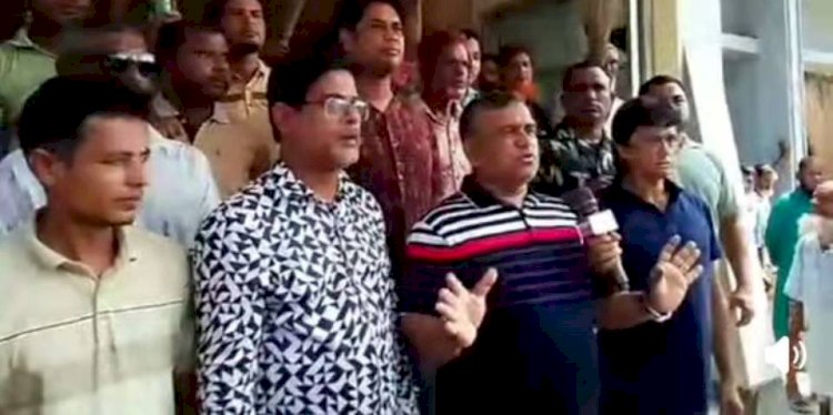 মির্জাগঞ্জে যুবদলের নব নির্বাচিত কমিটি, বাতিলের দাবিতে বিক্ষোভ মিছিল