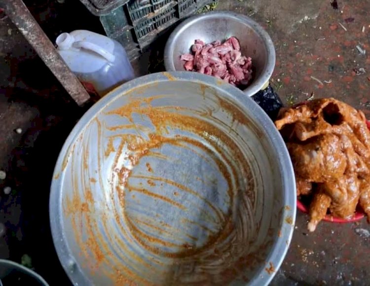 রাঙ্গুনিয়ায় তিন খাবার প্রতিষ্ঠানে ভ্রাম্যমাণ আদালত, জরিমানা ৫০ হাজার টাকা