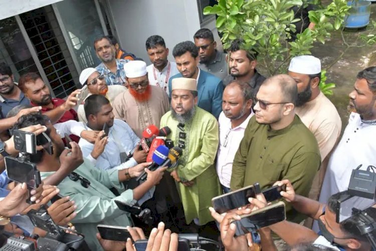 ঠাকুরগাঁও-১ আসনের উপনির্বাচনে মনোনয়নপত্র জমা দিয়েছেন ১১-দলীয় ঐক্যের সমর্থিত প্রার্থী দেলাওয়ার হোসেন