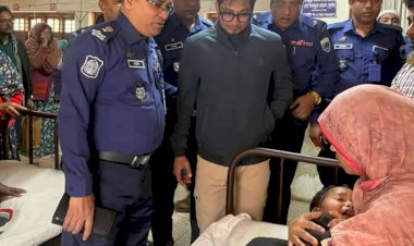 পত্নীতলায় এক মা  ১৬ মাস বয়সি কন্যা শিশুকে নদীতে ফেলে  পুলিশের কাছে গিয়ে নিজেকে গ্রেফতার করতে বলেন