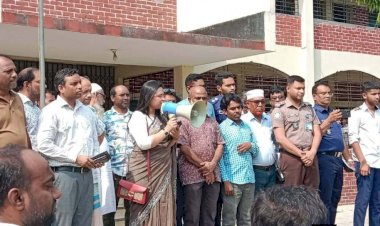 নরসিংদীর শিবপুরে প্রাইভেট পড়াতে রাজী না হওয়ায় শিক্ষকের উপর সন্ত্রাসী হামলা   গ্রেফতার ২