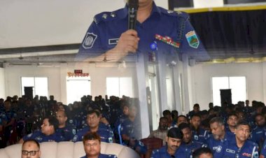 পাবনায় ট্রেইনি রিক্রুট কনস্টেবল নিয়োগে ব্রিফিং প্যারেড অনুষ্ঠিত