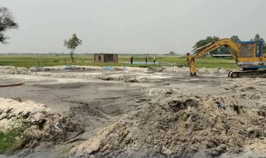 নওগাঁর দুবলহাটি ইউনিয়নে অবৈধ বালু উত্তোলনের মহোৎসব,ইউপি সদস্যে রাজ্জাকের বিরুদ্ধে অভিযোগ