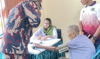 সোনাইছড়িতে ১১ বিজিবির মানবিক কার্যক্রম: চিকিৎসা সেবা, শিক্ষা সামগ্রী ও খাদ্য বিতরণ