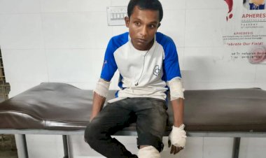 রাজশাহীতে সাংবাদিক তন্ময় দেবনাথের ওপর সন্ত্রাসী হামলা, সাংবাদিক নেতৃবৃন্দের নিন্দা প্রকাশ