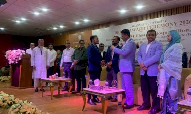 জগন্নাথ বিশ্ববিদ্যালয়ের কৃতি শিক্ষার্থীদের  মেধা ও একাডেমিক সাফল্যের স্বীকৃতিস্বরুপ  মেডেল ও সম্মামনা প্রদান