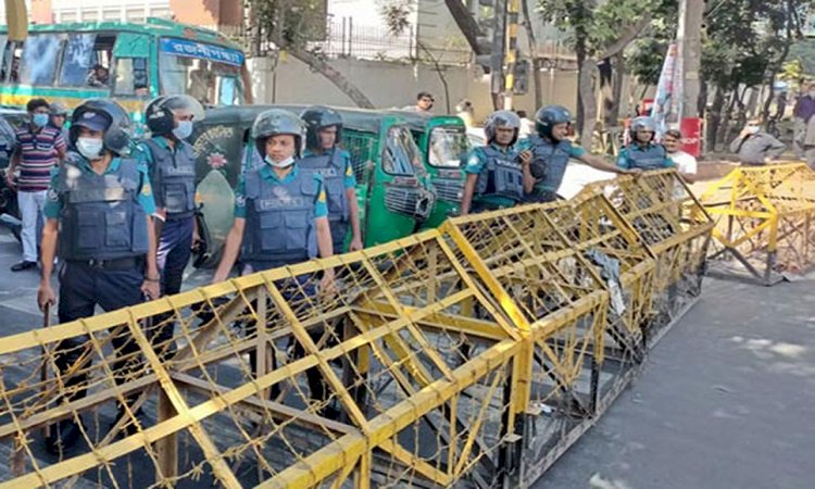 জ্বালানি তেলের দাম বৃদ্ধি ও গণপরিবহনের ভাড়া বৃদ্ধির প্রতিবাদে বাম