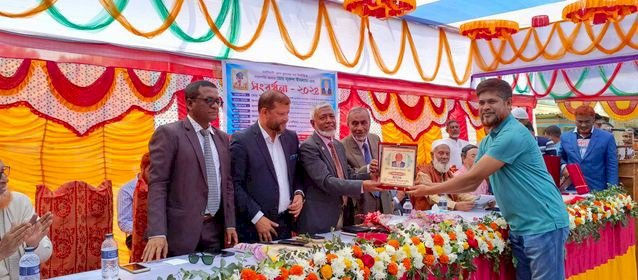 নরসিংদী প্রেসক্লাবের সভাপতি সাংবাদিক নুরুল ইসলামকে সংবর্ধনা প্রদান