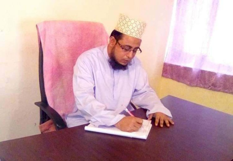 জুমার খুতবা যে কারণে আরবিতে আবশ্যক। হাফিজ মাছুম আহমদ দুধরচকী।