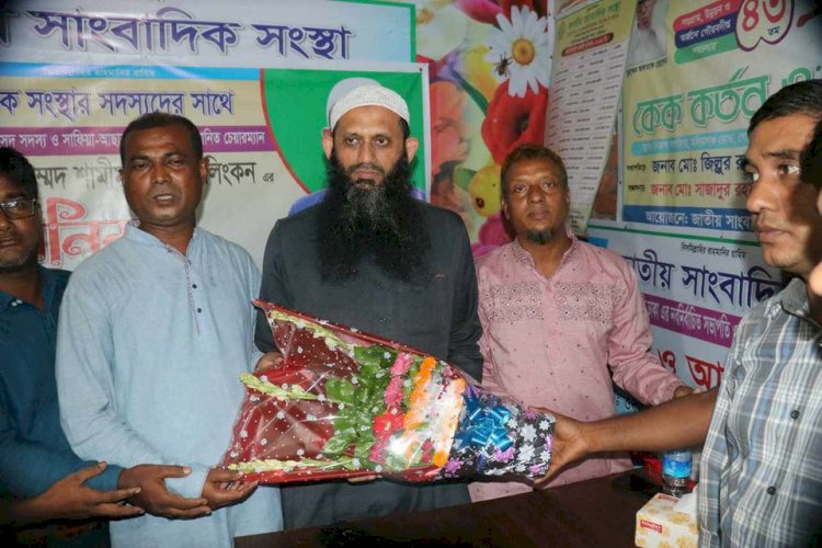 গোবিন্দগঞ্জে সাবেক এমপি আলহাজ্ব মোহাম্মদ শামীম কায়সার লিংকন এর সাথে সাংবাদিক দের মত বিনিময়  অনুষ্ঠিত