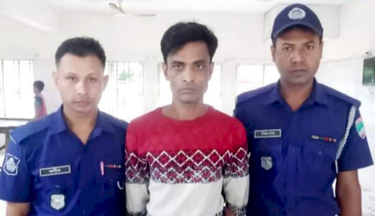 নড়াইলে পুলিশের অভিযানে ইয়াবা ট্যাবলেটসহ পলাশ মোল্যা গ্রেফতার