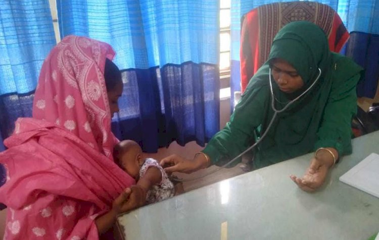 নড়াইলে ঈদুল ফিতরের ছুটিতেও চালু আছে মা ও শিশু স্বাস্থ্য ও পরিবার পরিকল্পনা সেবা