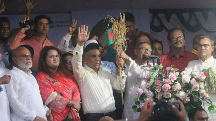 বিএনপিকে বিতর্কিত করার ষড়যন্ত্র চলছে: পাবনায় আযম খান