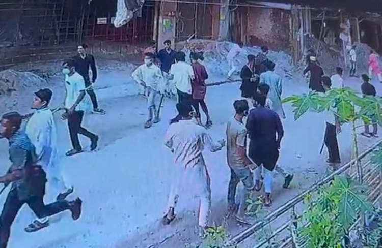‘৫ কোটি টাকা চাঁদা না পেয়ে’ পল্লবীতে ব্যবসাপ্রতিষ্ঠানে হামলা-গুলি, আহত এক