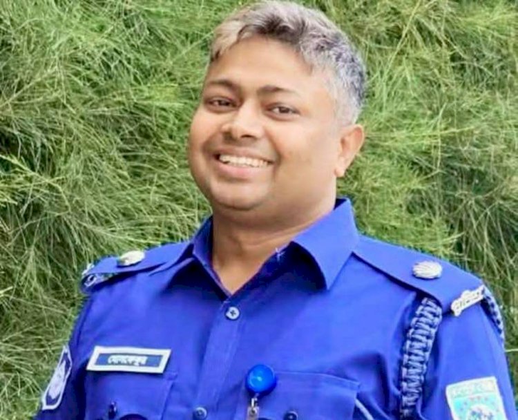 দিনাজপুরের অতিরিক্ত পুলিশ সুপার (ট্রাফিক) মোশফেকুর রহমানকে প্রত্যাহার করা হয়েছে