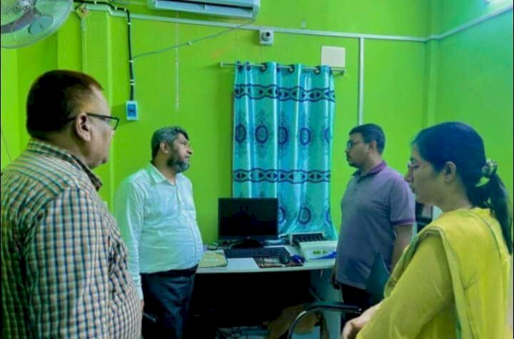 বীরগঞ্জে বন্ধ নিউ একতা ক্লিনিক ও ডায়াগনস্টিক সেন্টার পরিদর্শন করেছেন দিনাজপুর ডেপুটি সিভিল সার্জন ডা: শাহ মো: শরিফ।