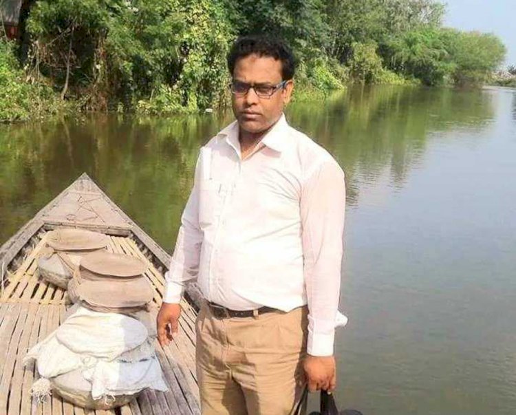 সরল বিশ্বাসের দংশনে আত্মগ্লানির বৈঠা পানি পায় না