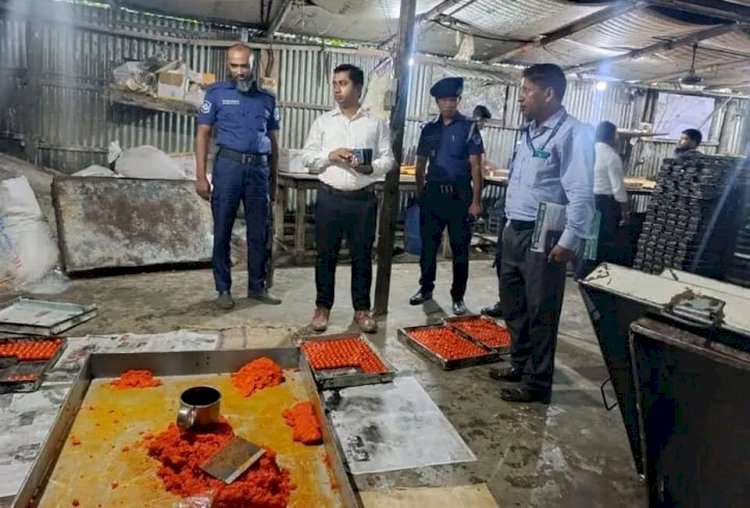 মনোহরদীতে অস্বাস্থ্যকর বেকারিকে ভ্রাম্যমাণ আদালতের জরিমানা