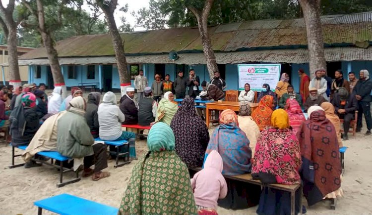 বদলগাছীতে কুরআন সুন্নাহ ফাউন্ডেশনের বিনামূল্যে মেডিকেল ক্যাম্প ও ওষুধ বিতরণ