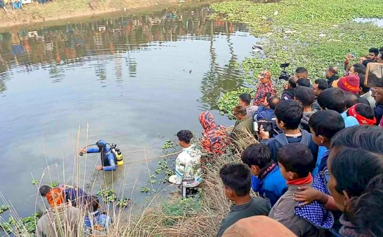 নওগাঁর মহাদেবপুর চকগৌরী বাজারে সংখ্যা লঘু হিন্দু সম্প্রদায়ের মিঠুনের মৃত্যু!