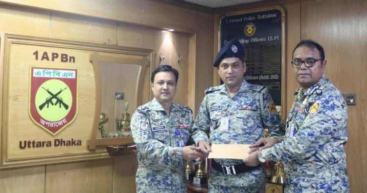 উত্তরায় চেকপোস্টে অভিযান : বিদেশি পিস্তলসহ অস্ত্র উদ্ধার, পুলিশ সদস্যদের অর্থ পুরস্কার